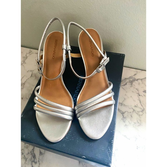 Bernardo Shoes - Bernardo Silver Leather Strappy Slingback Buckle Ankle Strap Open Toe 11M